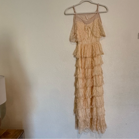 RAGA Woman's Lace Tiered Maxi Dress Size S - Picture 9 of 12